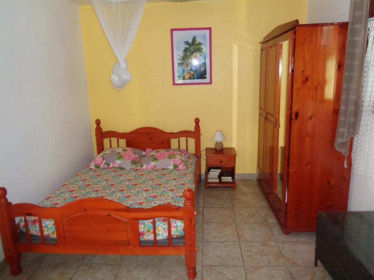 Ferienwohnung Jardin Bananier Deshaies Exterior foto