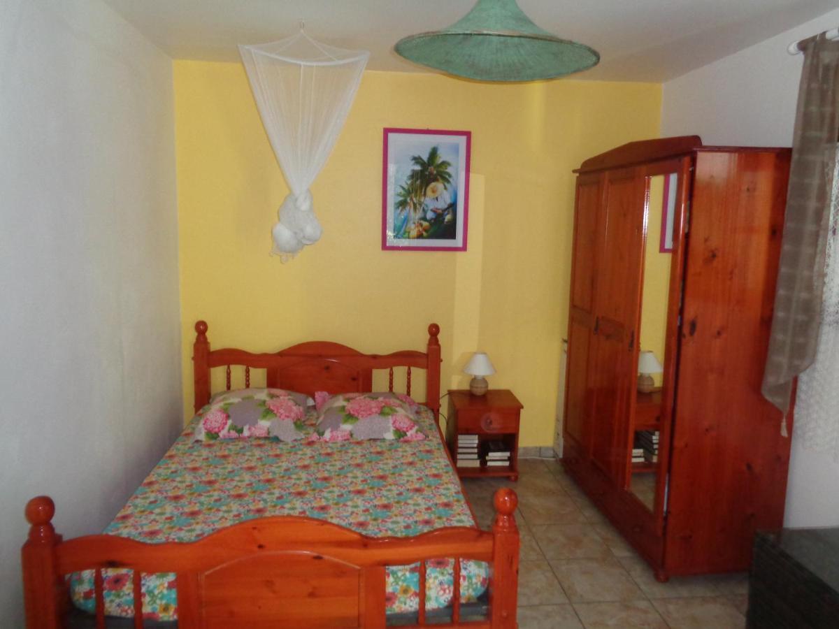 Ferienwohnung Jardin Bananier Deshaies Exterior foto